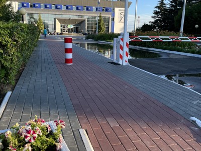 Завод «Гудрок», форма Брусчатка, цвет Серый и Красный Аэропорт г.Пенза