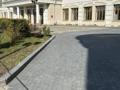Завод «Гудрок», форма Брусчатка, цвет Серый ДК Кирова г.Пенза