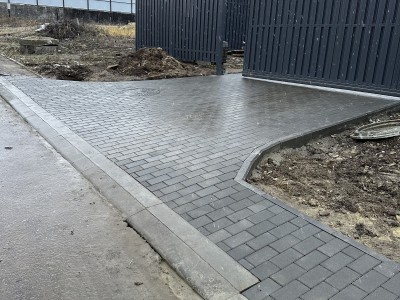 Завод «Гудрок», форма Брусчатка, цвет Серый